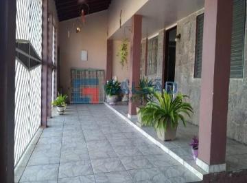 Fachada · Casa à venda no Parque Guarani em Várzea Paulista - SP