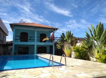 6a19e40757a730e23074fed922459b9a.jpg · Casa com 3 dormitórios sendo 1 suíte a venda na Praia de Maranduba, Ubatuba/SP