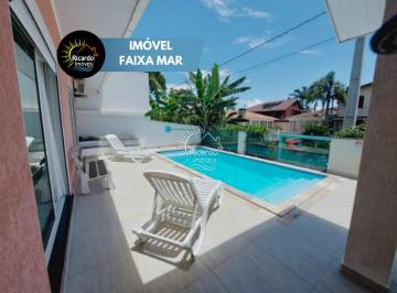 Casa · 250m² · 5 Quartos · 2 Vagas · EXCELENTE CASA FAIXA MAR NO BALNEÁRIO ATAMI NORTE!