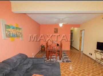 Casa · 200m² · 6 Quartos · Sobrado à venda com 6 dormitórios, 3 salas e 8 banheiros, na Santa Teresinha.