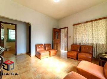 Casa · 204m² · 2 Quartos · 8 Vagas · Casa em Terreno Plano ao Lado do Centro Comercial de Rudge Ramos