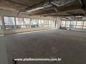 Comercial , São Paulo · Conjunto novo c/ 160m2, piso elevado, 8 vagas, a 1 quadra da Pça. B. Calixto!