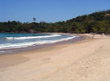 Imagem do Imóvel · Ubatuba, Praia do Felix - Pé na areia, sobrado com 200m2, estilo rustico, 04 Suítes.