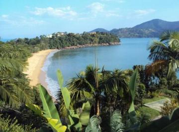 Imagem do Imóvel · Ubatuba, Condomínio da Santa Rita - Lote de esquina com vista para mar.