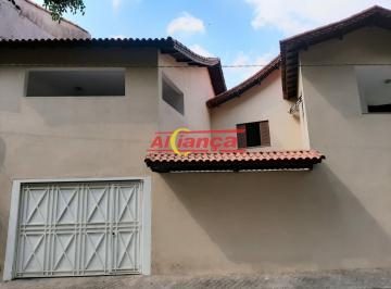 Casa · 192m² · 3 Quartos · 6 Vagas · Sobrado com 3 Dormitórios à Venda no Jardim Paraventi - Guarulhos