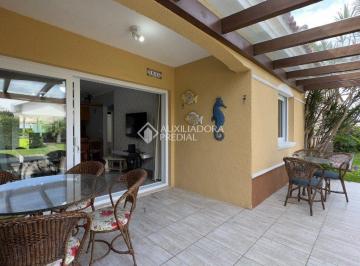 Casa · 110m² · 3 Quartos · 1 Vaga · CASA TÉRREA EM CONDOMÍNIO NA BEIRA MAR