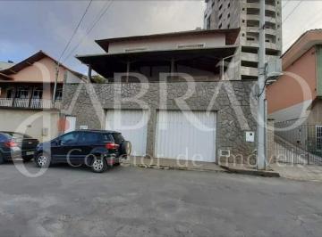 FRENTE · Casa para aluguel, 4 quartos, 1 suíte, 5 vagas, Funcionários - Barbacena/MG