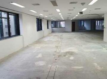 Comercial · 290m² · 9 Vagas · Sala Comercial com 290,96m² de área útil, diversas salas, estação de trabalho, 4 banheiros, 9 vagas.