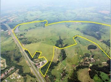 6.884.355,31 m² · Vende-se fazenda em Itu, 6.884.355,31 m2, com um cenário de tirar o fôlego, essa propriedade oferece