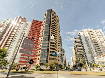 Apartamento · 302m² · 4 Quartos · 3 Vagas · Edifício Rio Danubio