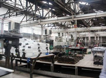 Comercial · 9771m² · Galpão de 9771m localizado na Vila Leopoldina para venda