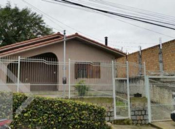 01 · Casa no bairro Centro