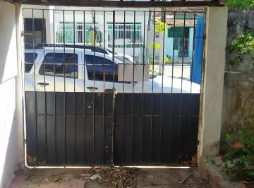 Casa de 3 quartos, Recife · Venha morar no coração da Encruzilhada, ótima localização.