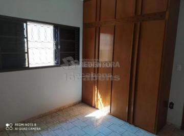 Casa · 155m² · 3 Quartos · 2 Vagas · Casa de 03 dormitórios no bairro Jardim Seyon