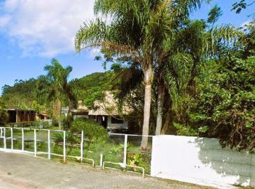 Casa · 100m² · 2 Quartos · 2 Vagas · REF. 23 Casa à venda, com ponto comercial, vamos conferir!