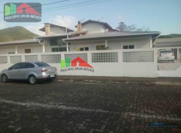 Casa · 400m² · 4 Quartos · 3 Vagas · REF. 82 Linda Casa no Bairro Ratones, Florianópolis, Santa Catarina, Brasil.