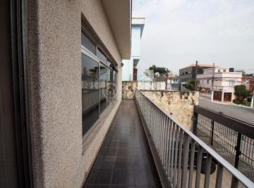 Casa · 300m² · 3 Quartos · 8 Vagas · 3 casas à venda na  Vila Gumercindo com 540 m² e 8 vagas.