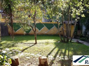 Casa · 270m² · 5 Quartos · 5 Vagas · Sobrado na Vila Balneária-São Bernardo Campo/SP