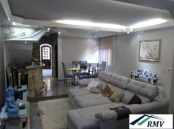 Casa · 307m² · 3 Quartos · 3 Vagas · Excelente sobrado no Parque Seleta.
