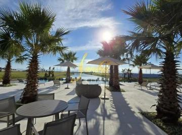 Terreno · 260m² · Lote beira lago Pronto para construir