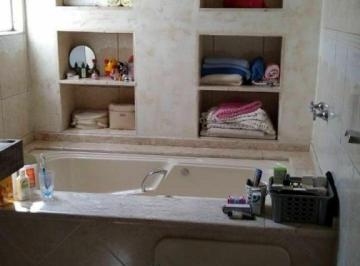 Casa · 233m² · 3 Quartos · 4 Vagas · Sobrado em Rua Picinguaba - Vila Santa Isabel - São Paulo/SP