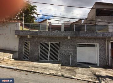 Casa · 228m² · 3 Quartos · 3 Vagas · Sobrado com 3 dorm e 4 wc, 3 vagas cobertas ,ampla área de churrasqueira gourmet