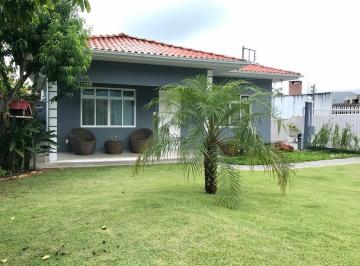 Casa , Florianópolis · Excelente Investimento Casa 4 dormitórios, Mais 3 aptos.