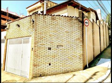 Casa · 132m² · 3 Quartos · 2 Vagas · IINF. LIVING P/ 2 AMBS LAVABO HD COZ AS SUP. 1 STE + 2 DTS B/BOX.