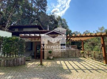 Casa · 340m² · 5 Quartos · 2 Vagas · Casa em condomínio