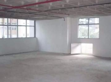 Comercial · 799m² · Loja de frente no bairro Funcionários, 04 vagas livres