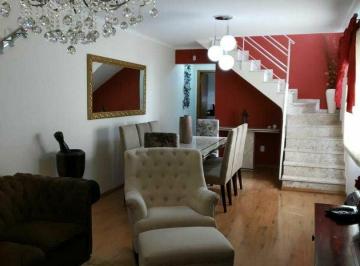 Casa · 200m² · 4 Quartos · 2 Vagas · Sobrado em Rua Arapuru - Parque Jaçatuba - Santo André/SP