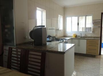 Casa Venda 250m² de 4 quartos · Sobrado em Rua Trento - Utinga - Santo André/SP