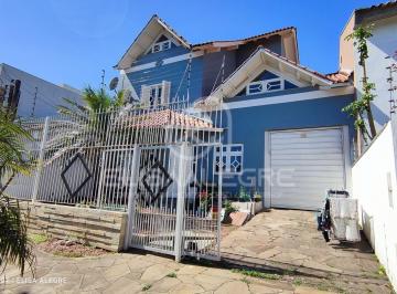 Casa · 200m² · 4 Quartos · 2 Vagas · Sobrado 3 andares c/ piscina no Moinhos de Vento, Canoas