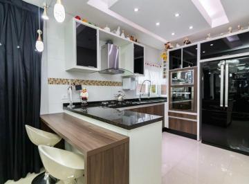 Casa · 200m² · 3 Quartos · 2 Vagas · Casa com 3 quartos à venda, 200 m² no Xaxim - Curitiba/PR