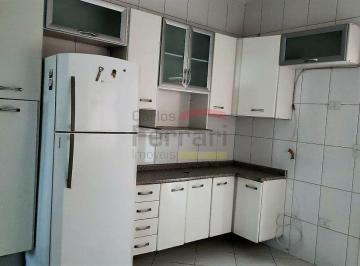 Casa · 250m² · 2 Quartos · 1 Vaga · Sobrado na região do Jardim São Paulo, 2 dormitórios, 1 vaga, área gourmet com fogão de lenha