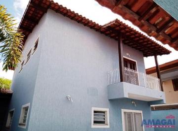 fccac85d-e372-4c80-b731-2f272ea2e56a · Belíssimo Sobrado à Venda em Jacareí