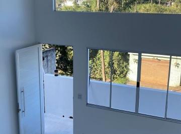 Foto 01 · Excelente Casa com 02 Dormitórios para locação