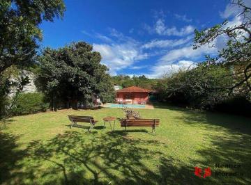 0e97b60b35792f0d51e8e071ee5c21913ce3e3a0 · Casa à venda, 285 m² por R$ 1.250.000,00 - Chácara Vale do Rio Cotia - Carapicuíba/SP