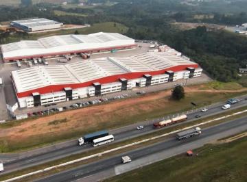 Comercial · 1534m² · Galpão Alto Padrão para locação em São José dos Pinhais