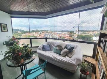 Apartamento · 180m² · 3 Quartos · 2 Vagas · Apartamento para alugar no Centro de Vinhedo, interior de São Paulo.