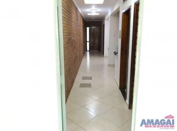 Casa · 122m² · 2 Quartos · 2 Vagas · Casa de 2 quartos no Jardim Maria Amélia