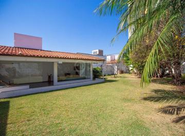 Casa · 259m² · 6 Quartos · 4 Vagas · Casa à venda no bairro Jardim da Saúde , com 6 dormitórios, 1 suíte, 4 vagas