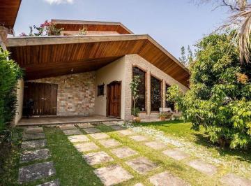 ac0bc0c544373873177ca550f2fd00d3583bff6f · Sobrado com 6 dormitórios à venda, 264 m² - Condomínio Taubaté Village - Jardim das Nações - Taubaté