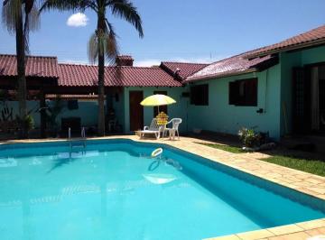 Casa · 4 Quartos · 5 Vagas · Excelente casa de alvenaria com piscina - Bairro Jardim Luciana
