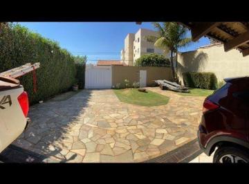Casa 350m² Venda Presidente Roosevelt · Casa em Rua Jerônimo Mendonça - Presidente Roosevelt - Uberlândia/MG