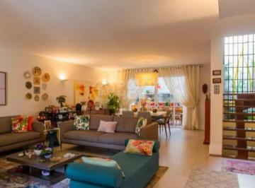 Casa · 400m² · 4 Quartos · 4 Vagas · Sobrado à venda no Jardim da Saúde com 4 dormitórios, 2 suítes e 4 vagas