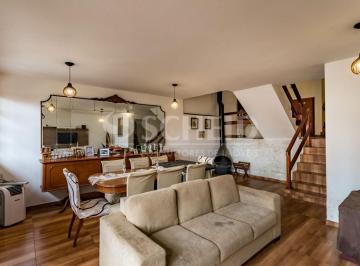 Casa · 152m² · 3 Quartos · 4 Vagas · Sobrado com ótimo acabamento, quintal próximo a Av. Washington Luís