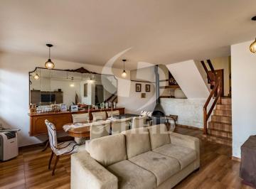 Casa · 152m² · 3 Quartos · 4 Vagas · Sobrado com ótimo acabamento, quintal próximo a Av. Washington Luís