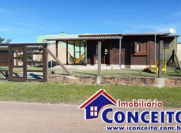 Casa de 2 quartos, Imbé · XC220 - Ótimo chalé a 400 metros do mar no balneário Santa Terezinha