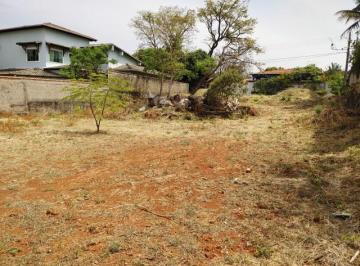 Terreno , Brasília · CONDOMÍNIO MÔNACO, LOTE EM MEIO DE RUA, MURADO